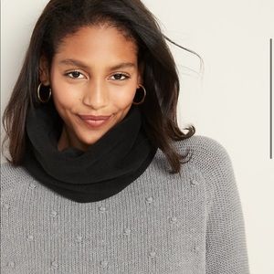 Old Navy Warm Tube Scarf